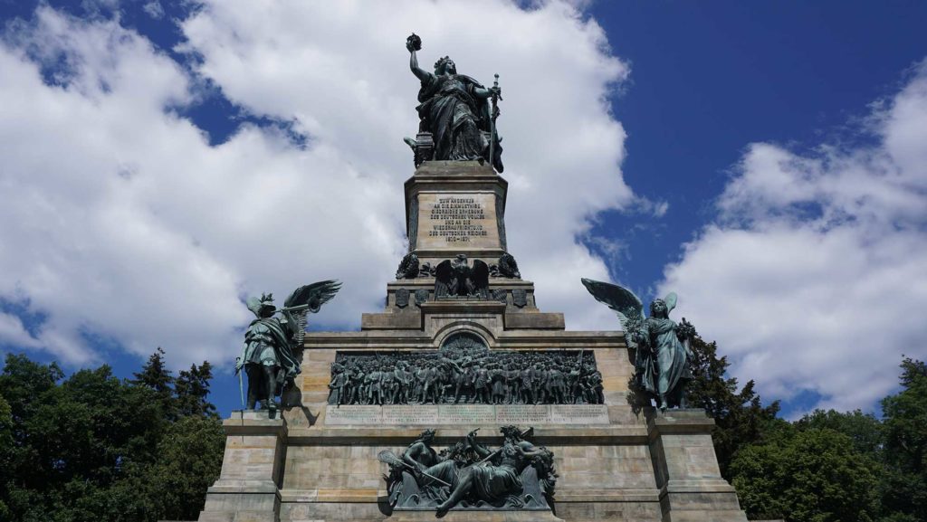 Das Niederwalddenkmal erinnert an die Einheit Deutschlands.