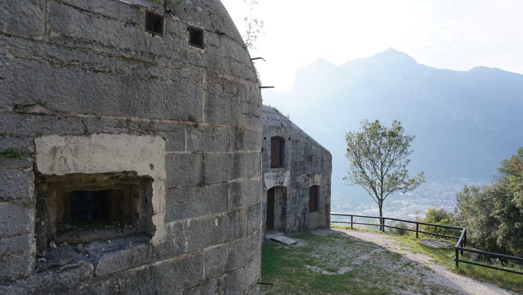 Mittelbatterie (Batteria di Mezzo) Riva del Garda Gardasee Monte Brione