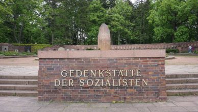 Der 1881 eingeweihte Zentralfriedhof Friedrichsfelde in Berlin ist bekannt für seinen "Sozialistenfriedhof".