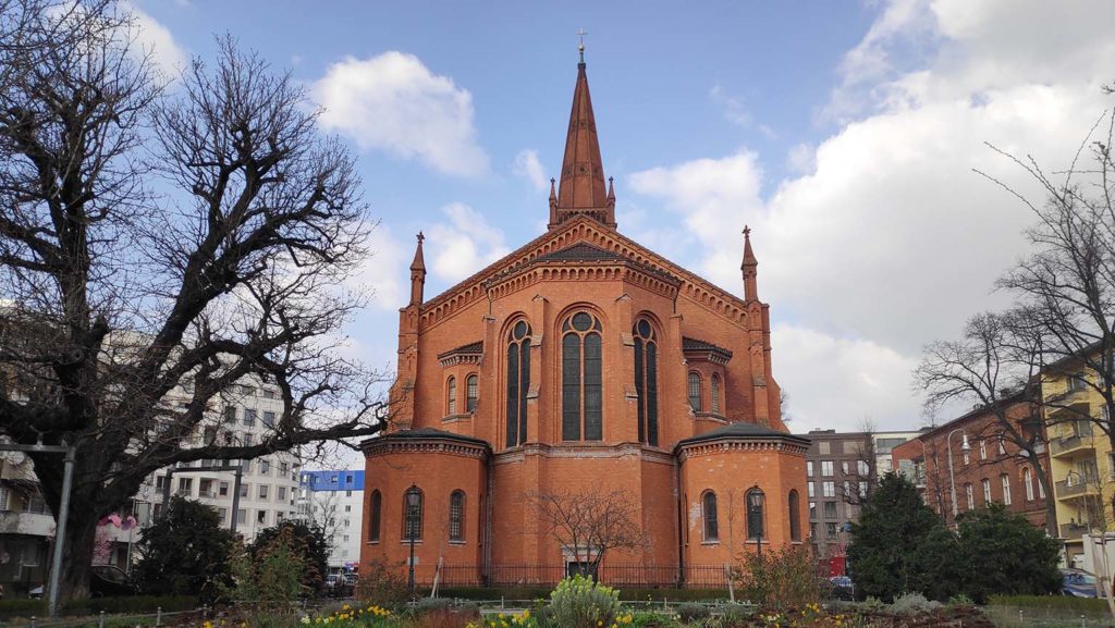Zwölf-Apostel-Kirche (Berlin)
